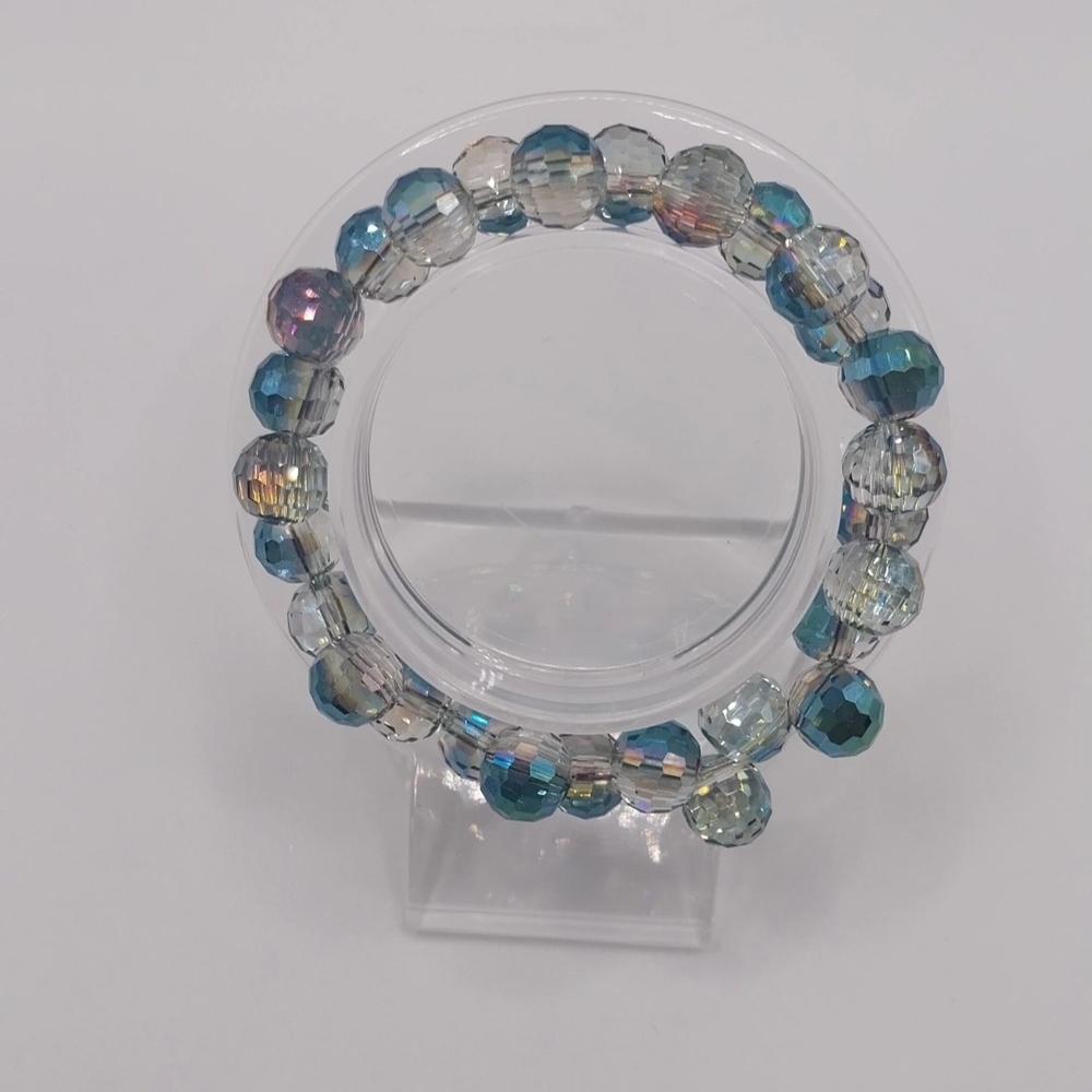 Elegant Blue and Silver Beaded Bracelet